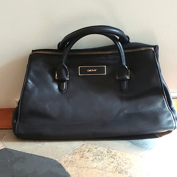 DKNY super, soft leather bag